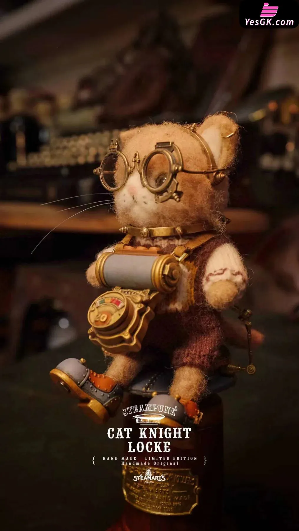 Original Cat Knight Locke Resin Statue - SteamArts Studio [Pre-Order]