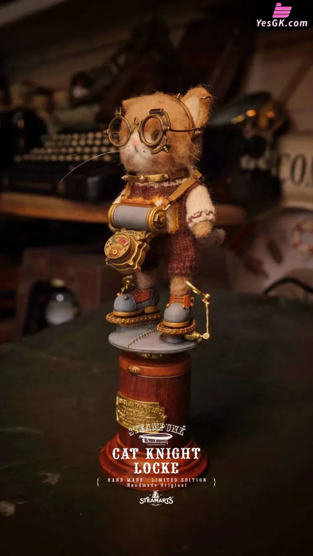 Original Cat Knight Locke Resin Statue - SteamArts Studio [Pre-Order]