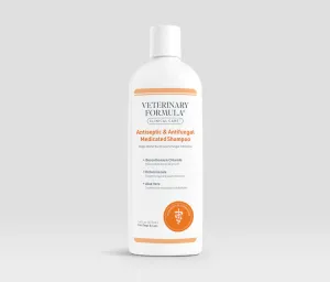 Veterinary Formula Clinical Care Antiseptic and Antifungal Medicated Shampoo 16oz